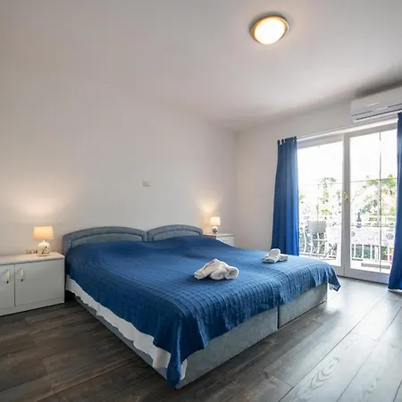 Apartment With A Parking Space Ika, Opatija - 7931